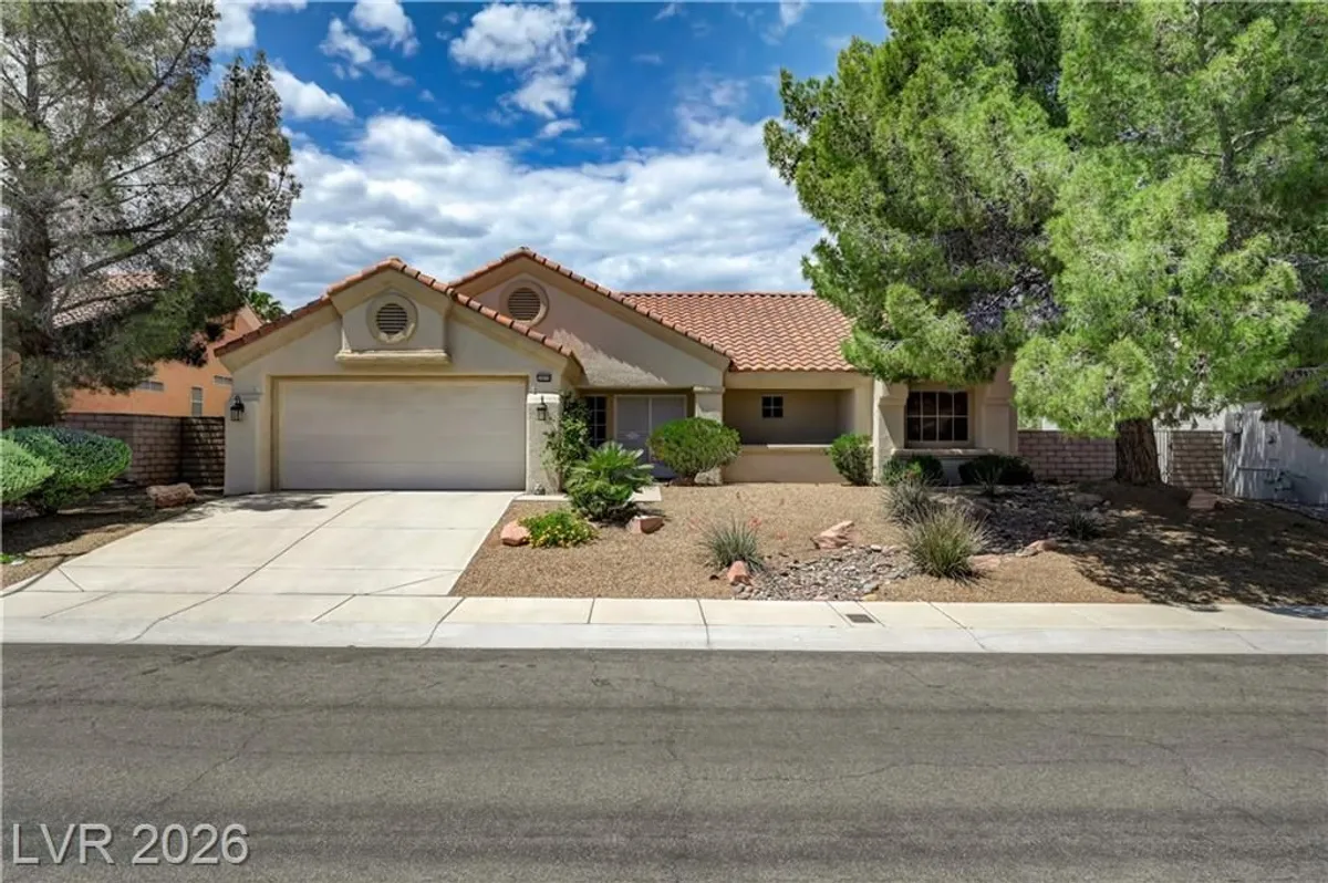 Property Slideshow image 1 of 62 | 2929 lotus hill dr, Las Vegas, NV, 89134