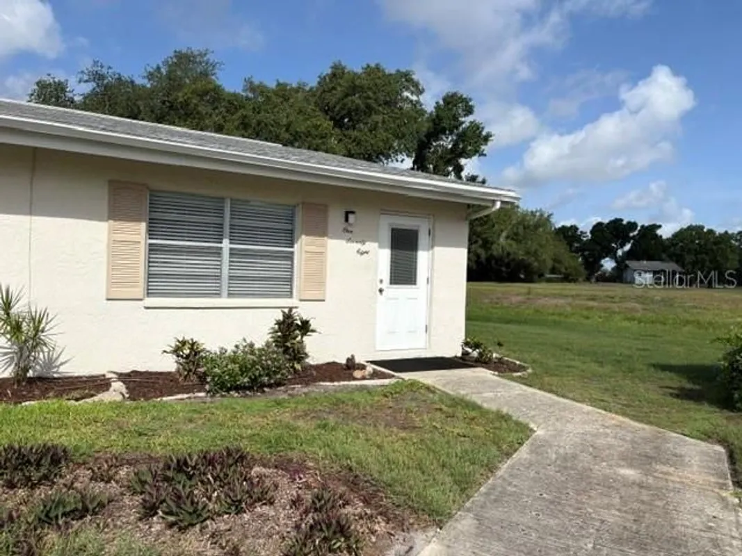 Property Slideshow image 1 of 27 | 301 andover pl 178, Sun City Center, FL, 33573