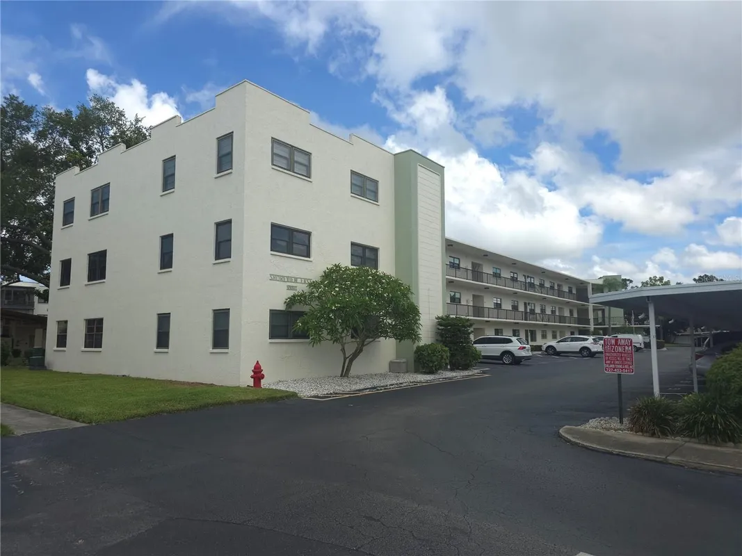 Property Slideshow image 1 of 41 | 5980 terrace park dr 201, St Petersburg, FL, 33709