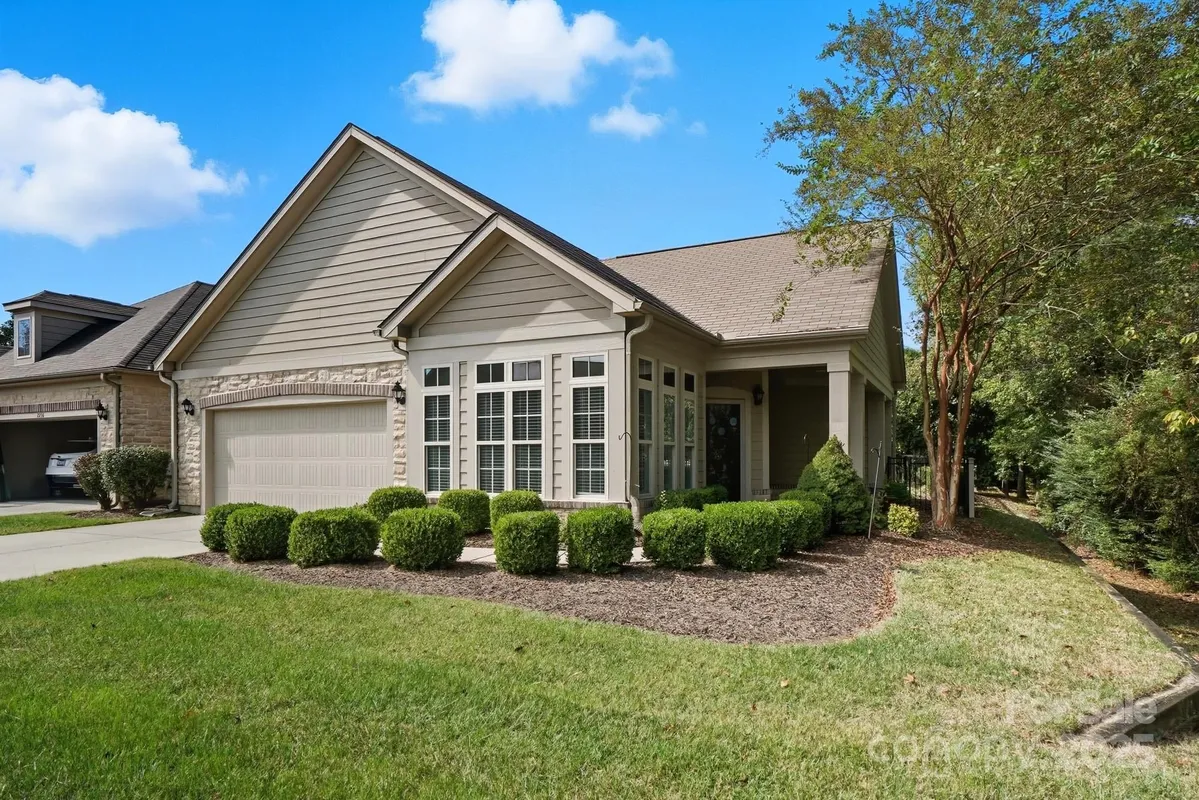 Property Slideshow image 1 of 42 | 2232 coltsview ln, Matthews, NC, 28105