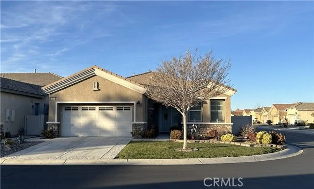Property Slideshow image 1 of 3 | 19484 biltmore rd, Apple Valley, CA, 92308