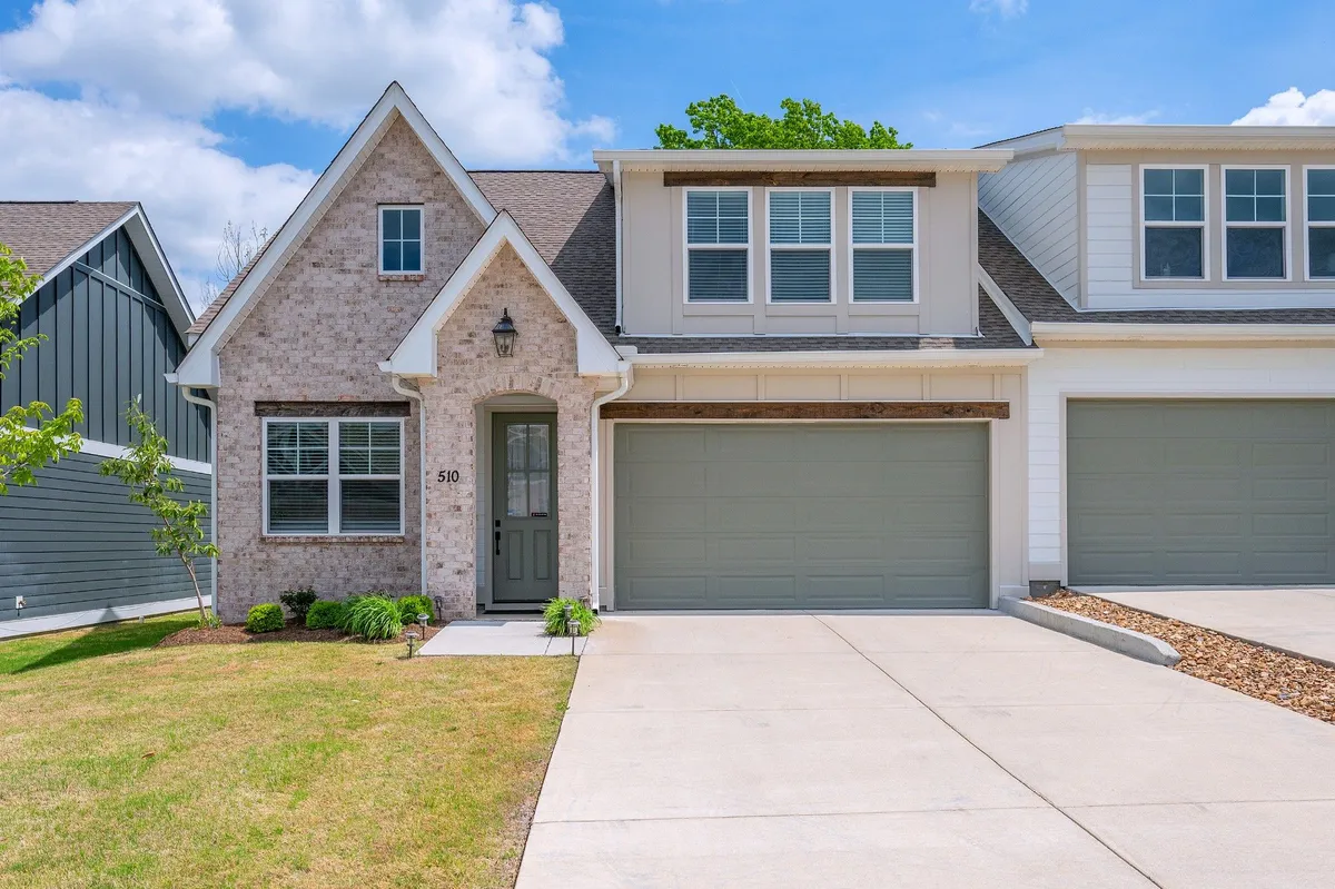 Property Slideshow image 1 of 30 | 510 byres ct, Smyrna, TN, 37167
