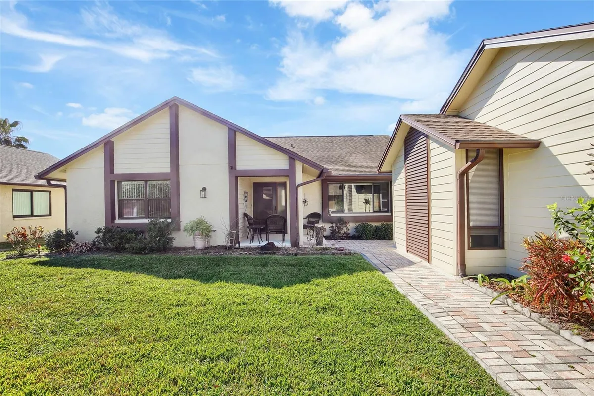 Property Slideshow image 1 of 51 | 2217 sequoia dr, Clearwater, FL, 33763