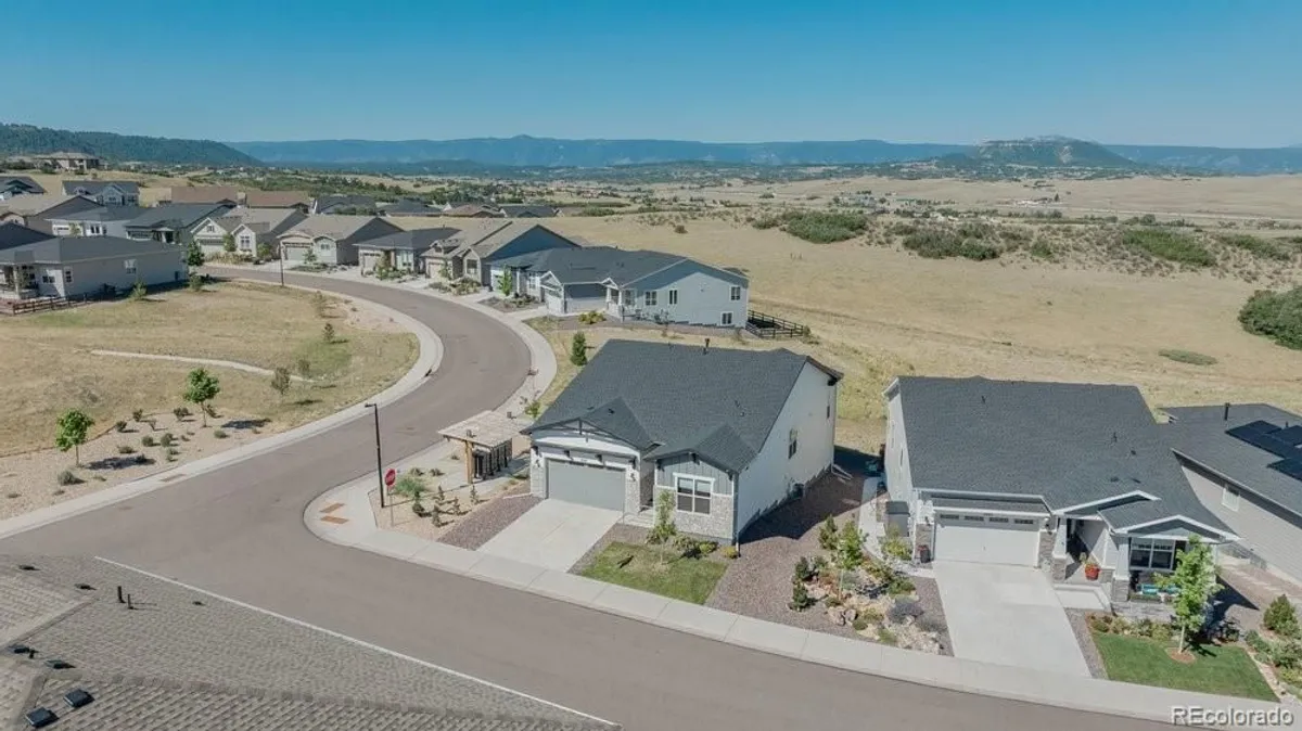 Property Slideshow image 1 of 49 | 5681 water avens dr, Castle Rock, CO, 80104