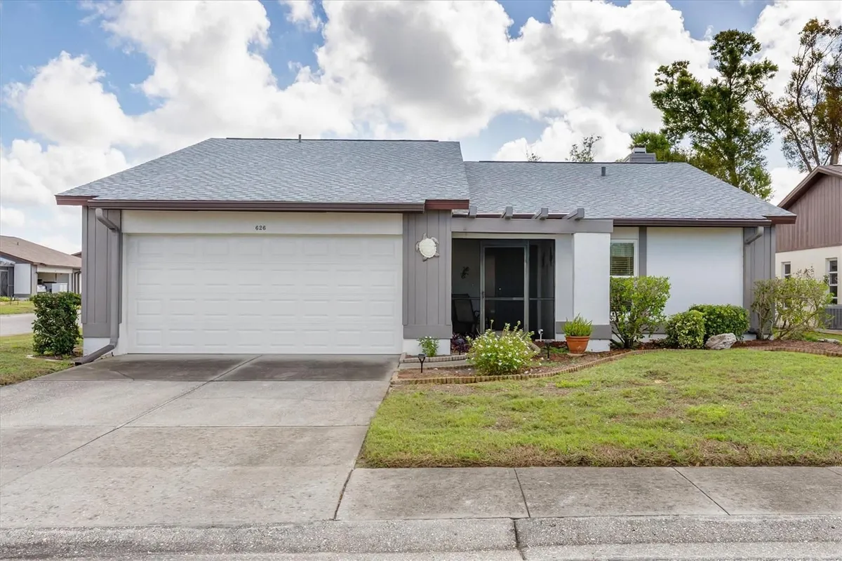Property Slideshow image 1 of 44 | 626 deerwood ave, Englewood, FL, 34223