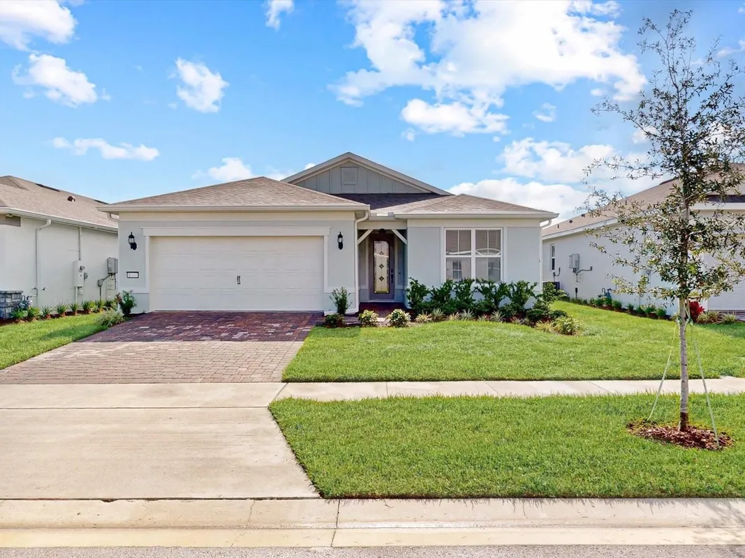 Property Slideshow image 1 of 49 | 6354 shimmering shores ln, Saint Cloud, FL, 34771