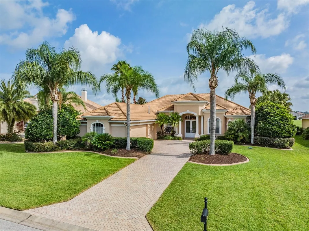 Property Slideshow image 1 of 67 | 34303 sahalee loop, Dade City, FL, 33525