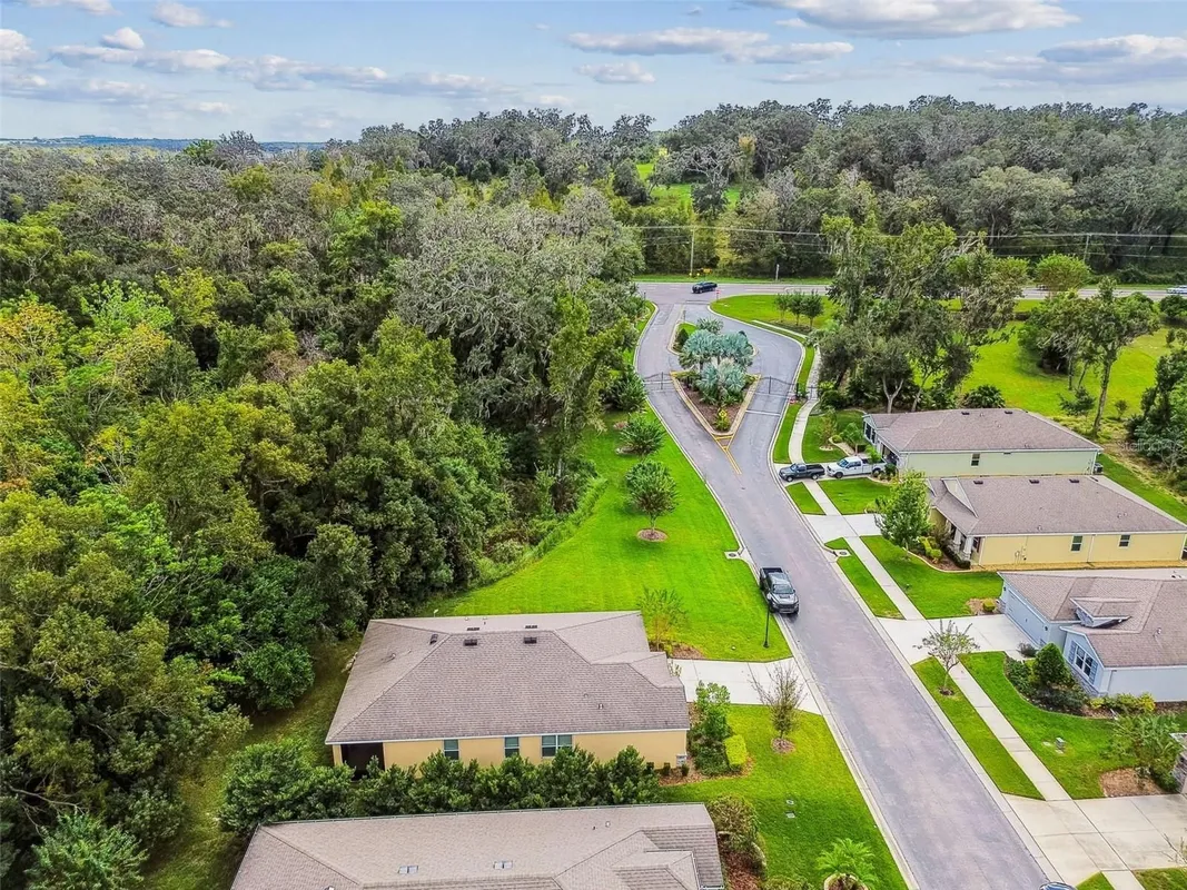 Property Slideshow image 1 of 69 | 12322 eastpointe dr, Dade City, FL, 33525