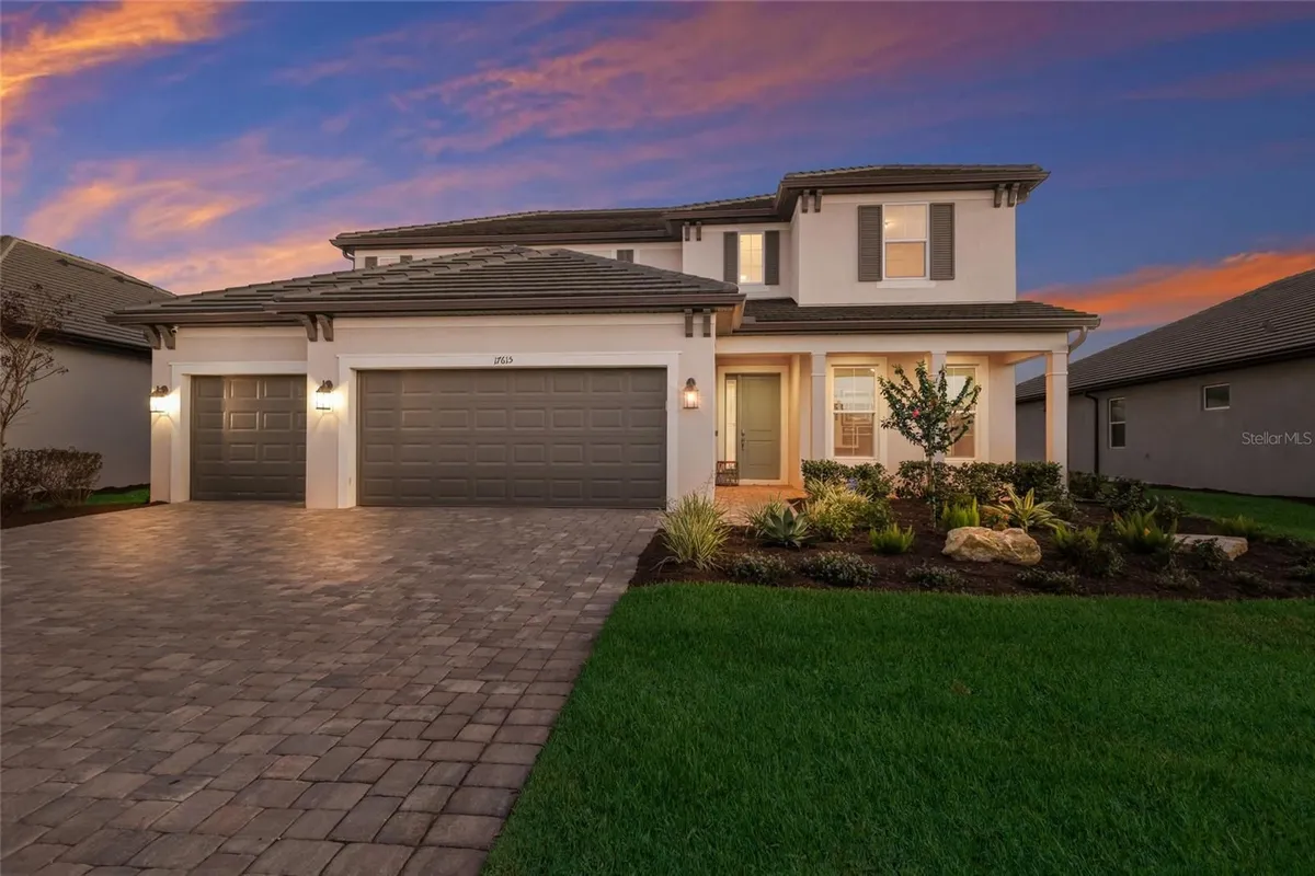 Property Slideshow image 1 of 87 | 17615 savory mist cir, Bradenton, FL, 34211