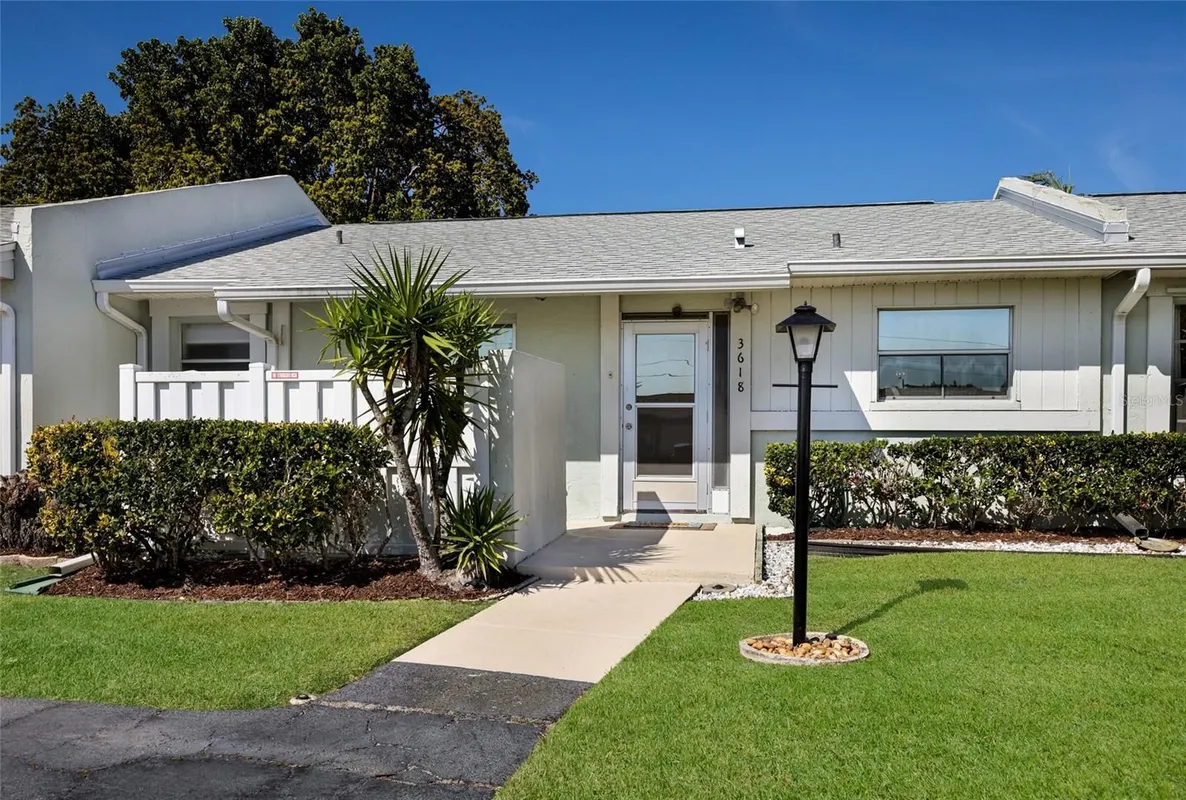 Property Slideshow image 1 of 29 | 3618 34th avenue dr w n/a, Bradenton, FL, 34205