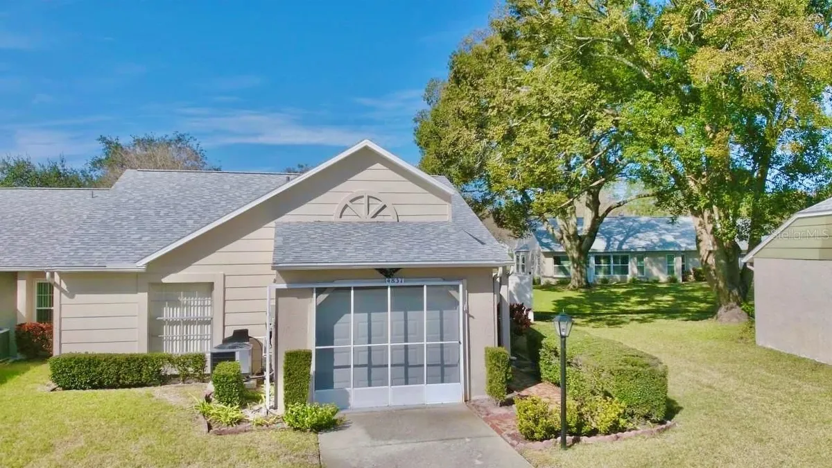 Property Slideshow image 1 of 33 | 4837 boonesboro ct, New Port Richey, FL, 34655