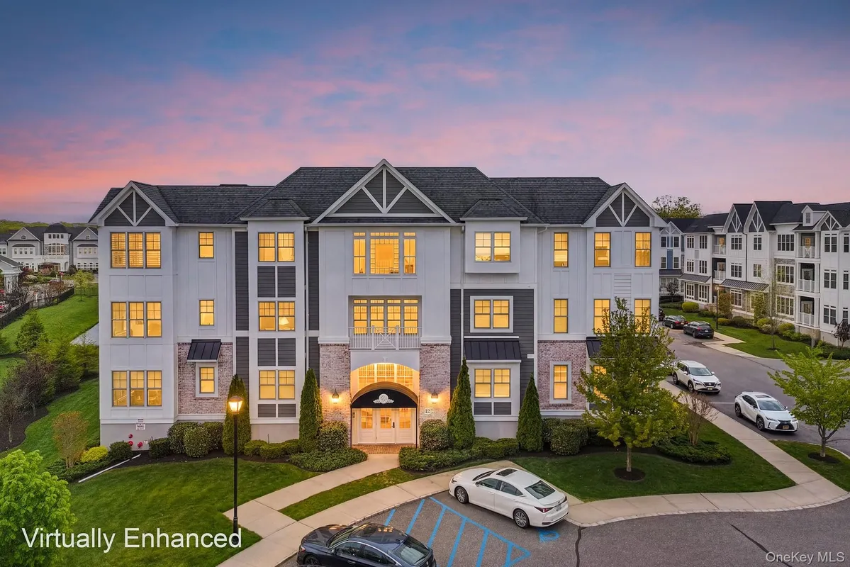 Property Slideshow image 1 of 31 | 12103 aspenwood dr, Oyster Bay, NY, 11803
