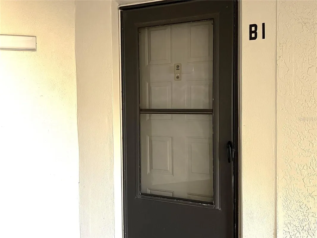 Property Slideshow image 1 of 40 | 2655 pine ridge way b1, Palm Harbor, FL, 34684