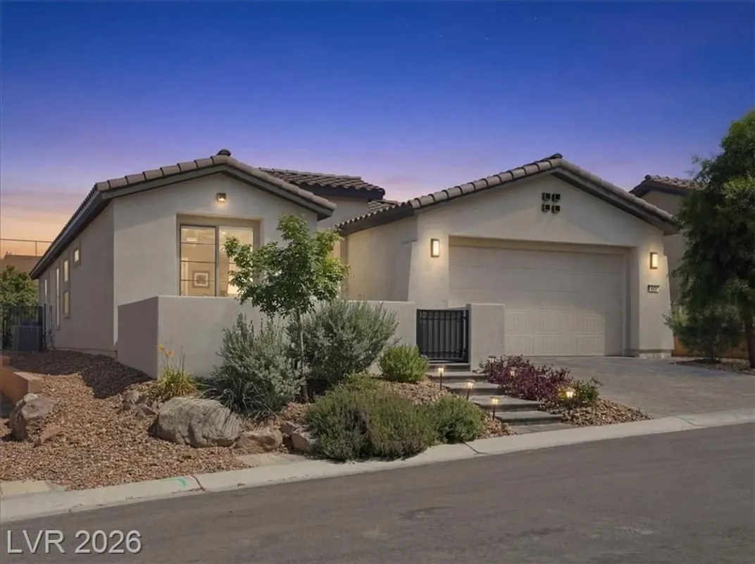 Property Slideshow image 1 of 49 | 22 sun lily ln, Henderson, NV, 89011