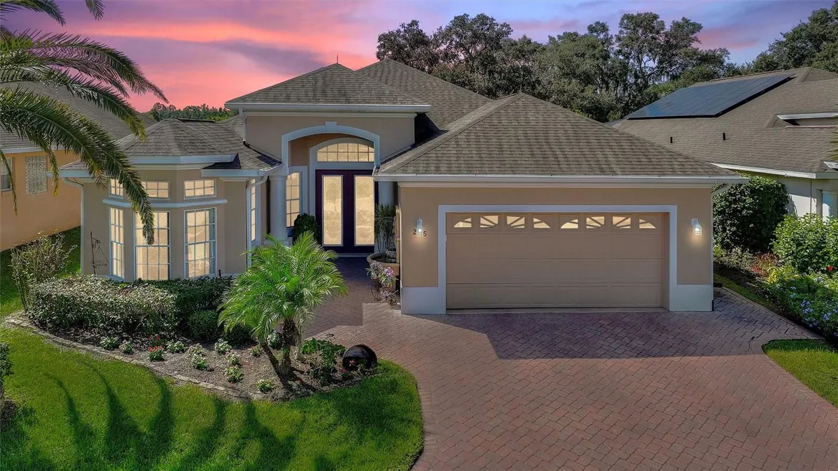 Property Slideshow image 1 of 63 | 205 cunningham dr, Davenport, FL, 33837
