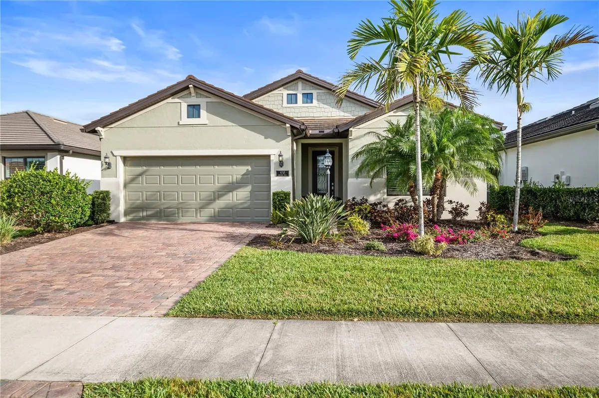 Property Slideshow image 1 of 40 | 6717 chester trl, Bradenton, FL, 34202