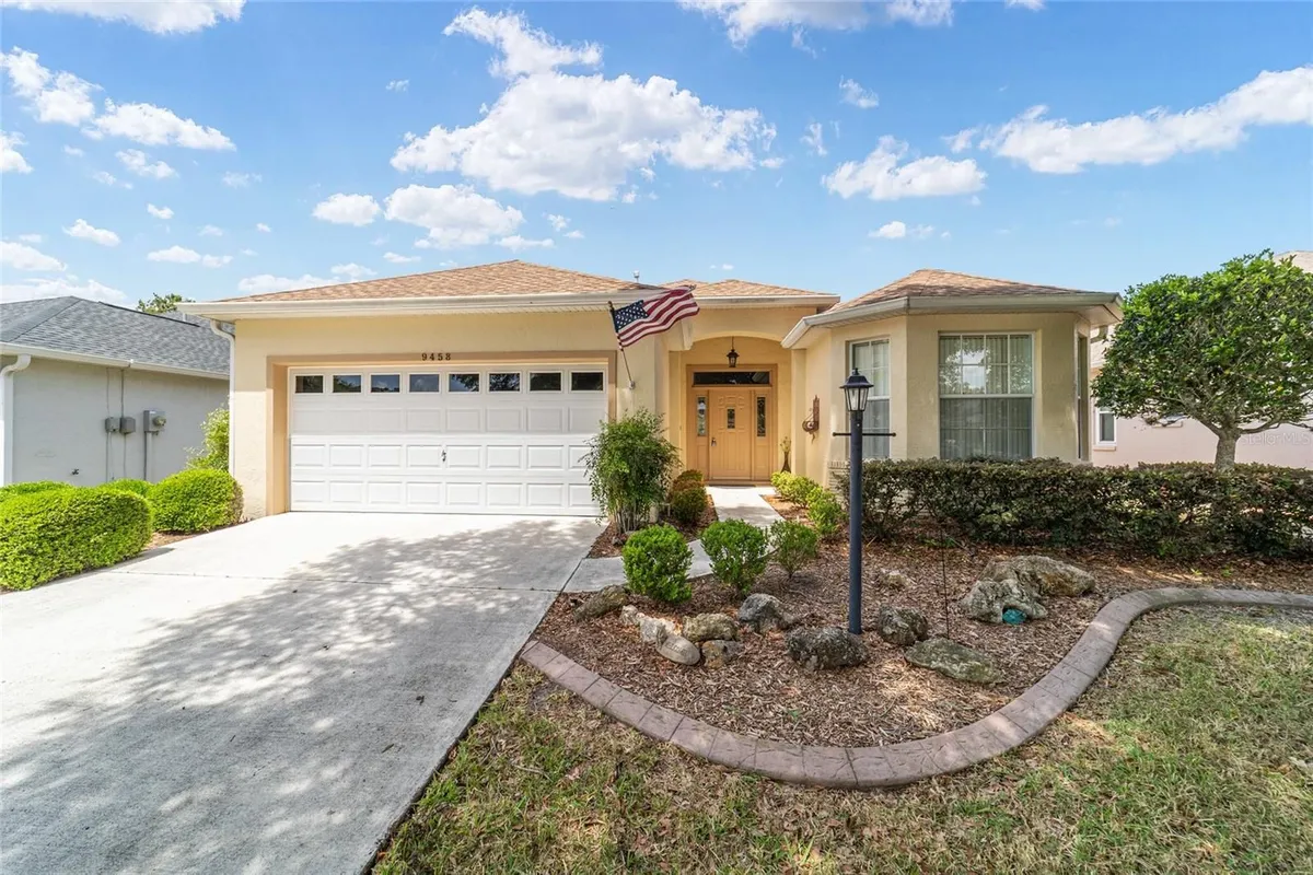 Property Slideshow image 1 of 35 | 9458 sw 93rd loop, Ocala, FL, 34481
