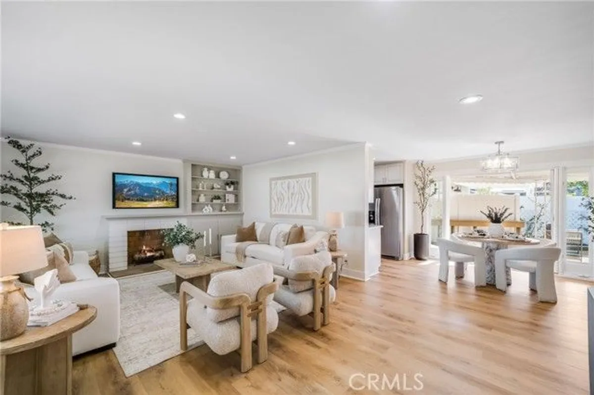 Property Slideshow image 1 of 35 | 229 monte vista 12, San Clemente, CA, 92672