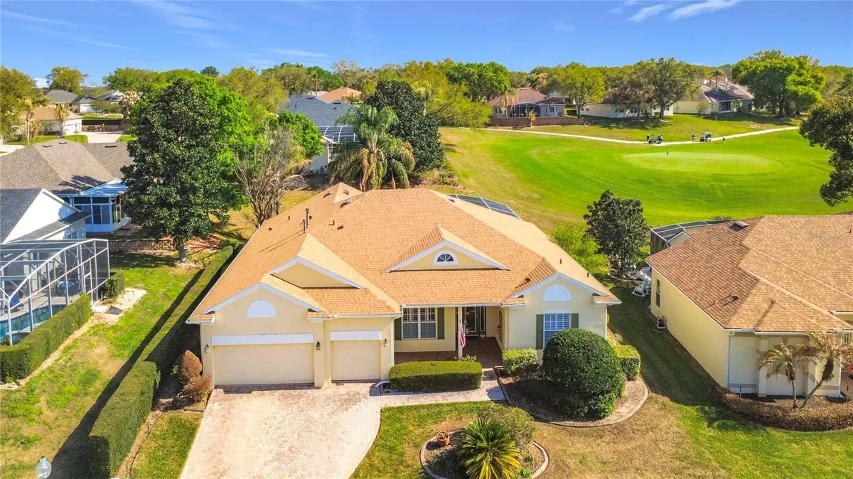 Property Slideshow image 1 of 31 | 2833 falcon rdg, Clermont, FL, 34711