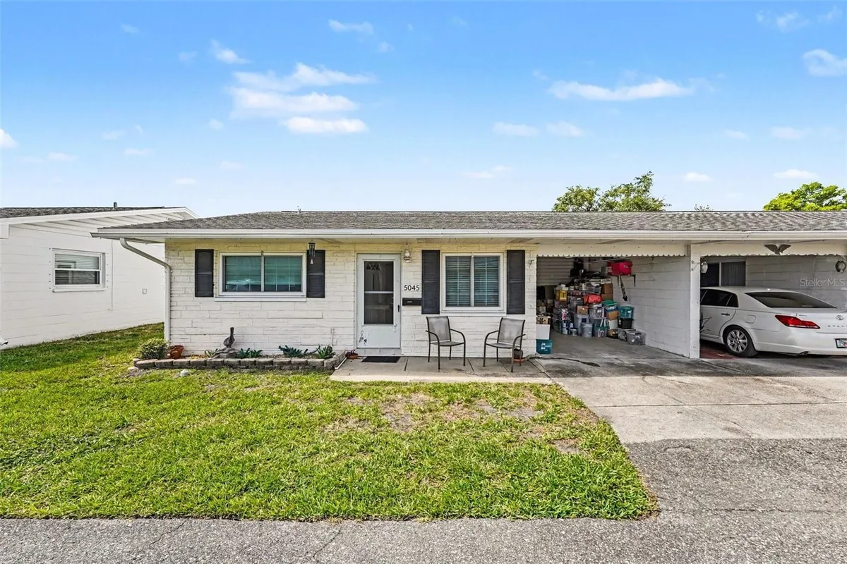 Property Slideshow image 1 of 11 | 5045 lily st, Pinellas Park, FL, 33782