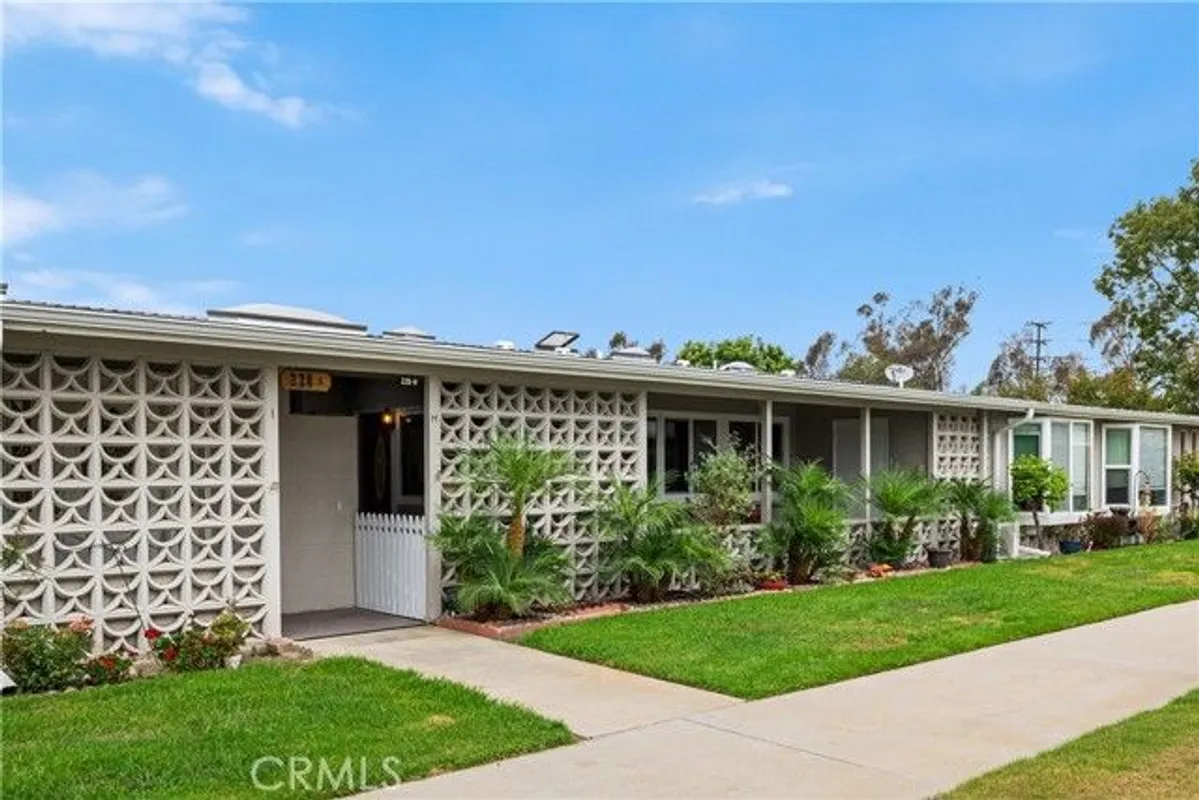 Property Slideshow image 1 of 58 | 1075 brookline rd 220h, Seal Beach, CA, 90740
