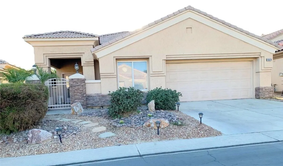 Property Slideshow image 1 of 20 | 43679 old troon ct, Indio, CA, 92201