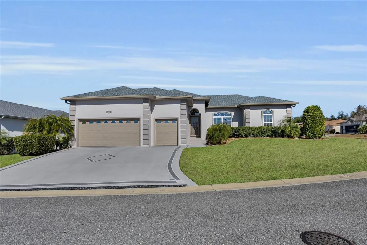 Property Slideshow image 1 of 36 | 17272 se 113th ave, Summerfield, FL, 34491