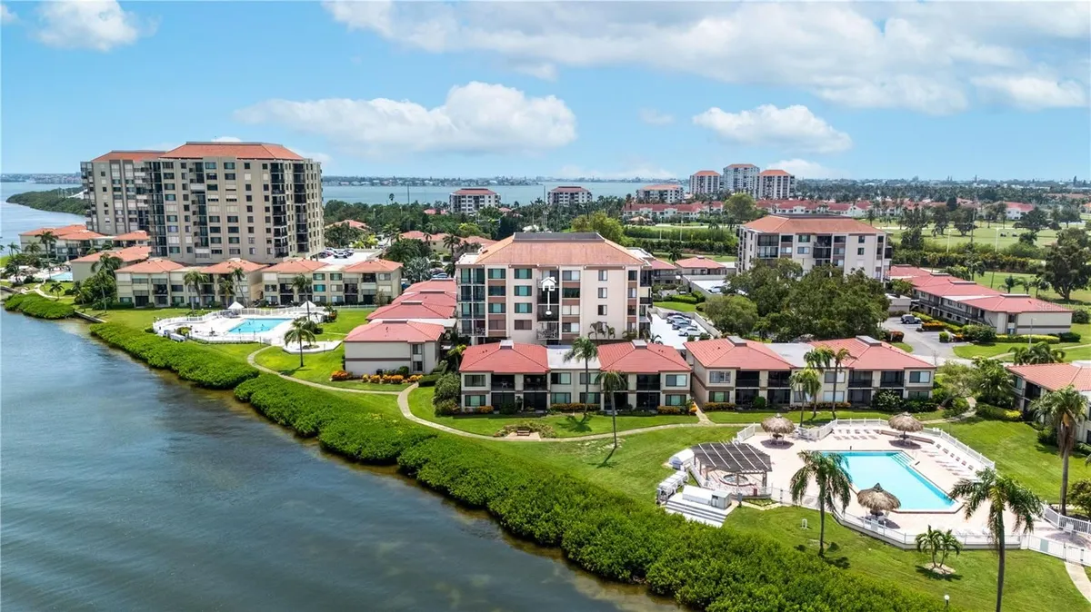 Property Slideshow image 1 of 37 | 6268 palma del mar blvd s apt 407, St Petersburg, FL, 33715