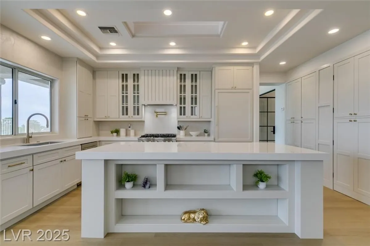 Property Slideshow image 1 of 39 | 2104 hot oak ridge st, Las Vegas, NV, 89134