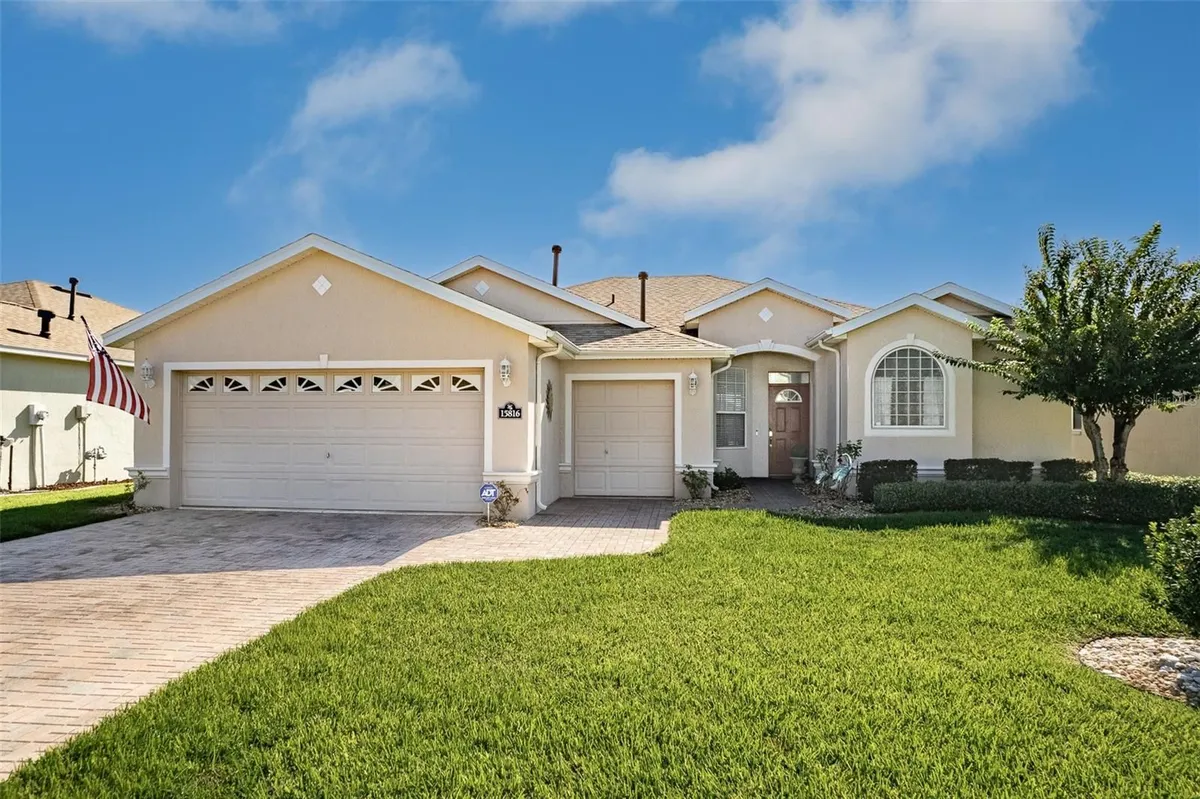 Property Slideshow image 1 of 42 | 15816 sw 13th cir, Ocala, FL, 34473