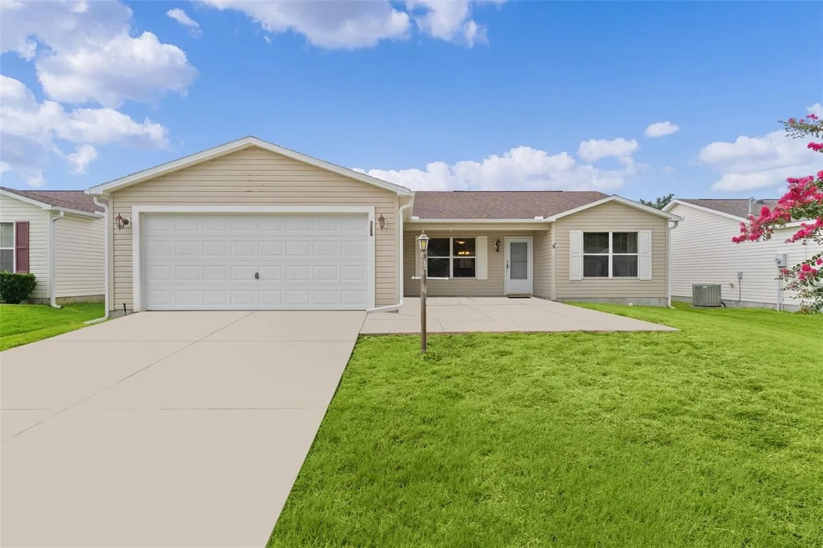 Property Slideshow image 1 of 23 | 3324 candlebrook st, The Villages, FL, 32162