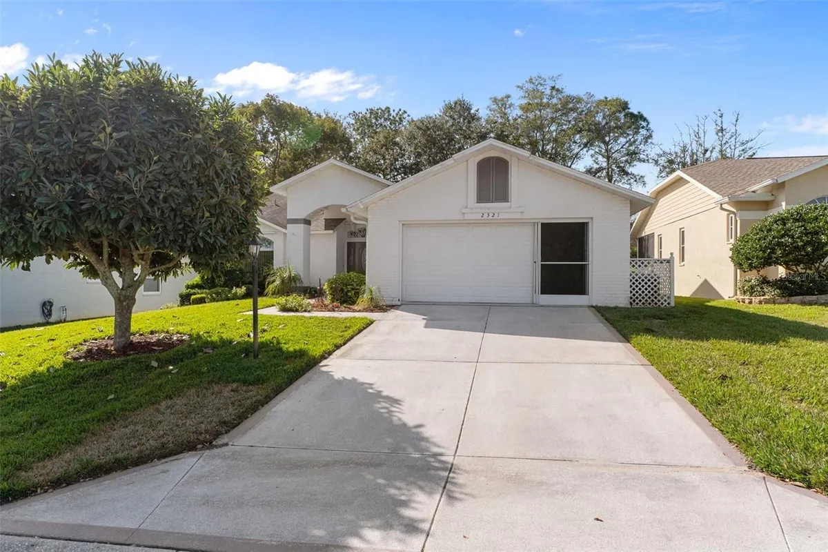 Property Slideshow image 1 of 41 | 2321 terrace view ln, Spring Hill, FL, 34606