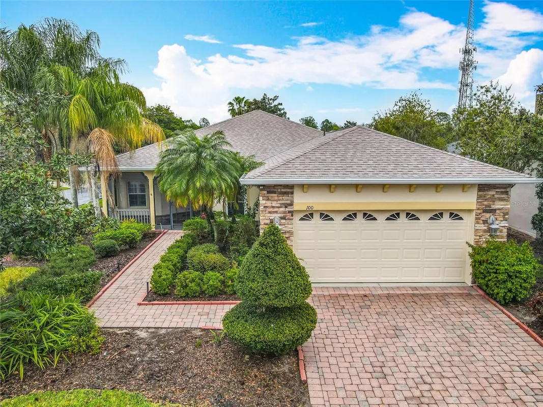 Property Slideshow image 1 of 63 | 100 ventana dr, Kissimmee, FL, 34759