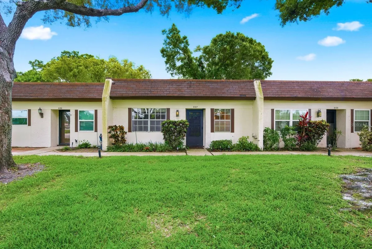 Property Slideshow image 1 of 60 | 3127 mission grove dr 3127, Palm Harbor, FL, 34684