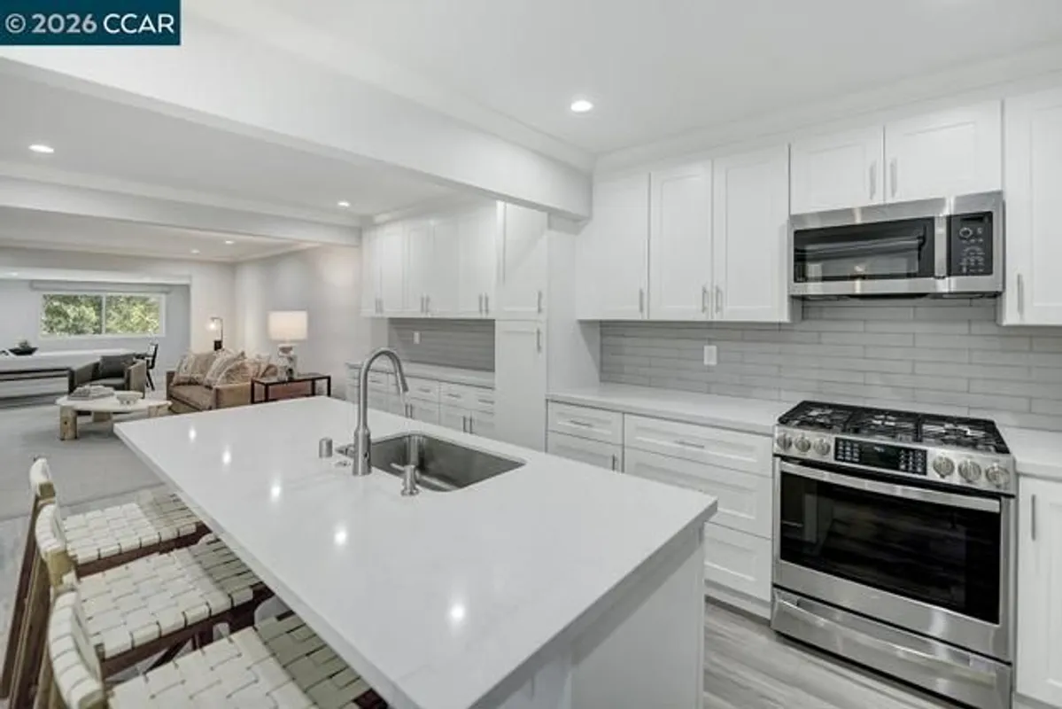 Property Slideshow image 1 of 56 | 1124 singingwood ct 5, Walnut Creek, CA, 94595