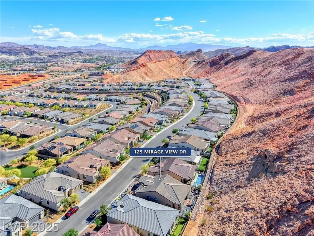 Property Slideshow image 1 of 72 | 125 mirage view dr, Henderson, NV, 89011