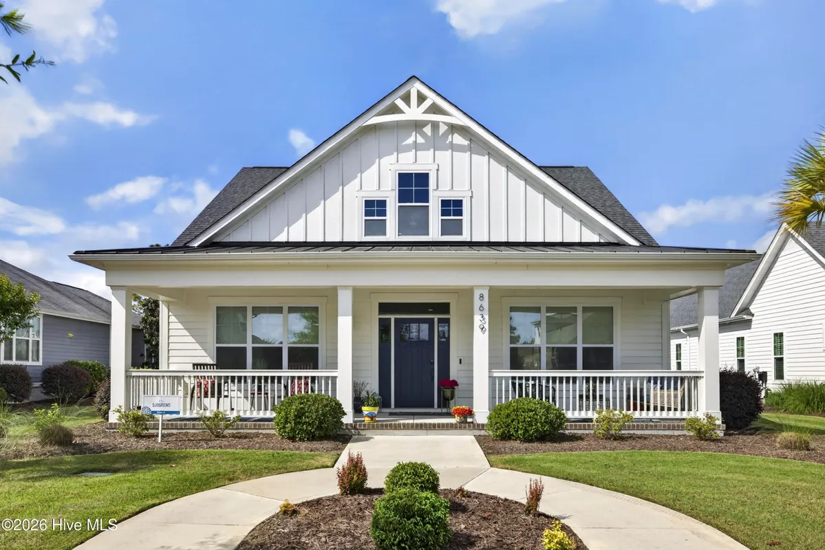 Property Slideshow image 1 of 45 | 8639 goldenglow way, Leland, NC, 28451