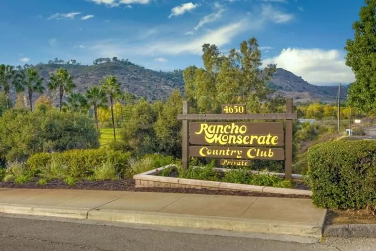 Property Slideshow image 1 of 1 | 4650 dulin rd spc 40, Fallbrook, CA, 92028