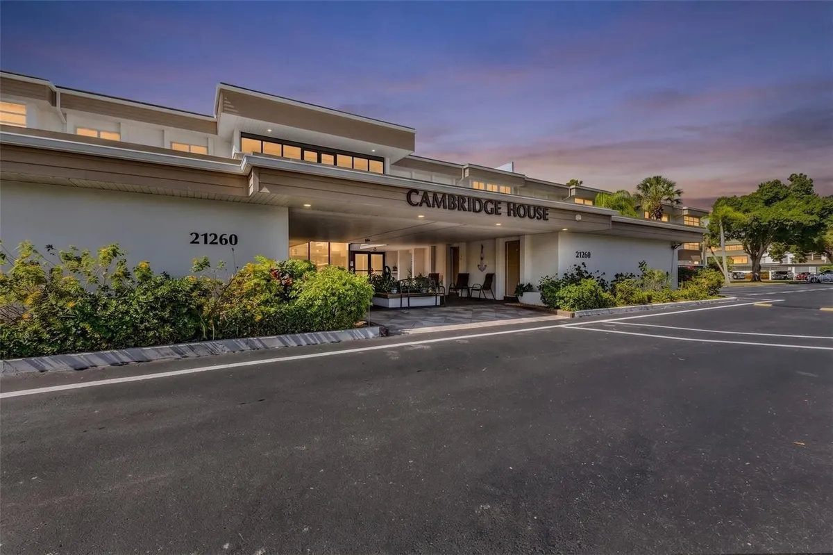 Property Slideshow image 1 of 25 | 21260 brinson ave 303, Port Charlotte, FL, 33952