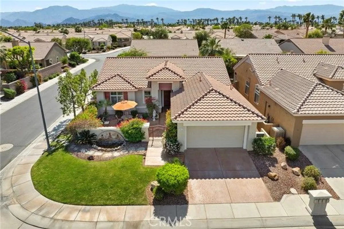 Property Slideshow image 1 of 54 | 78701 falsetto dr, Palm Desert, CA, 92211