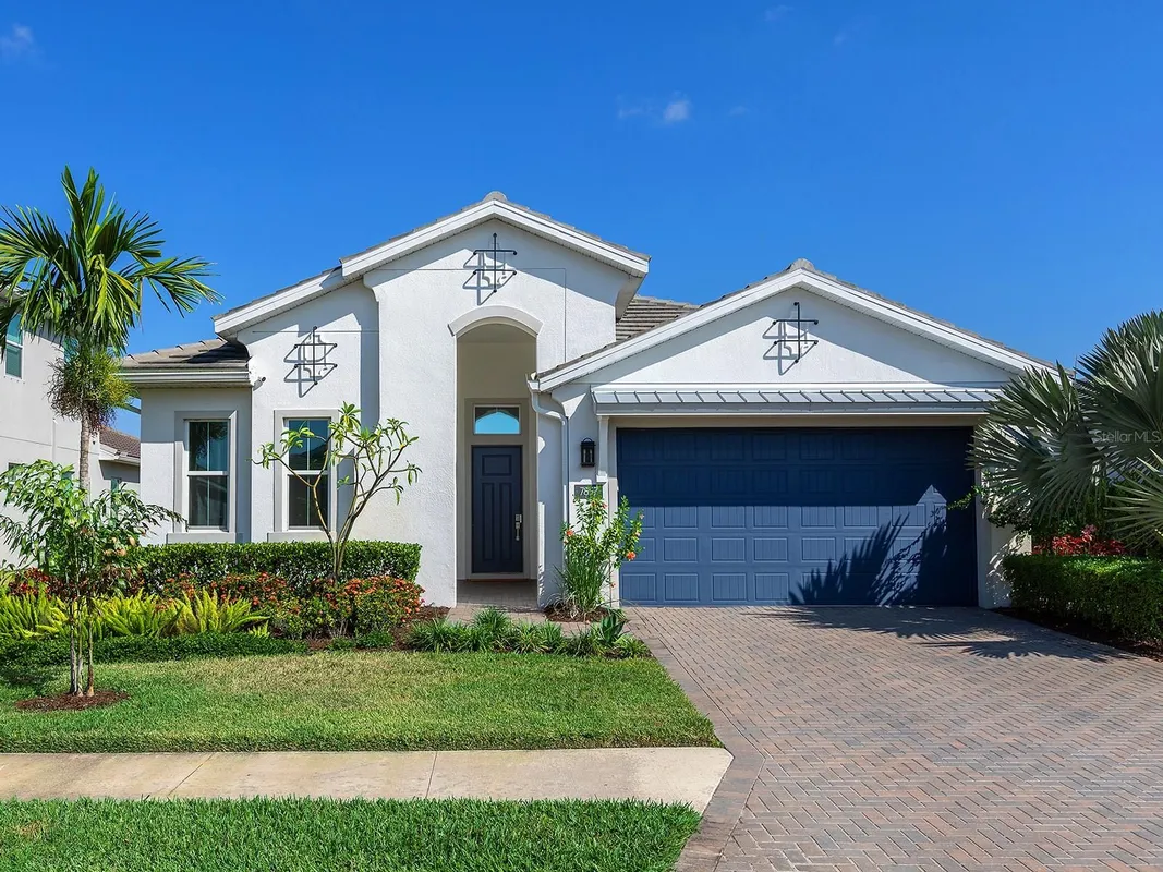 Property Slideshow image 1 of 51 | 7857 redonda loop, Lakewood Ranch, FL, 34202