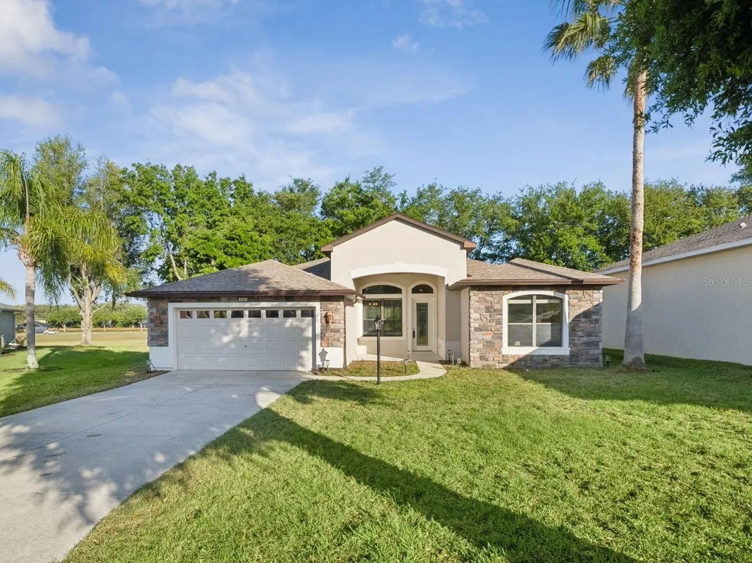 Property Slideshow image 1 of 50 | 3292 seven seas dr, Tavares, FL, 32778