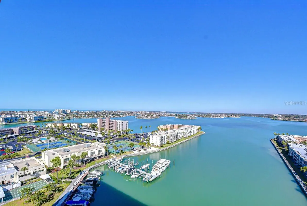 Property Slideshow image 1 of 36 | 7300 sun island dr 1602, South Pasadena, FL, 33707