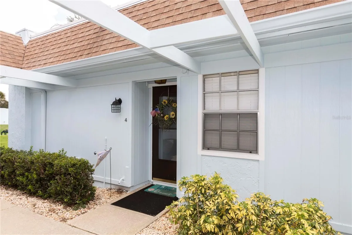 Property Slideshow image 1 of 43 | 11140 carriage hill dr 4, Port Richey, FL, 34668