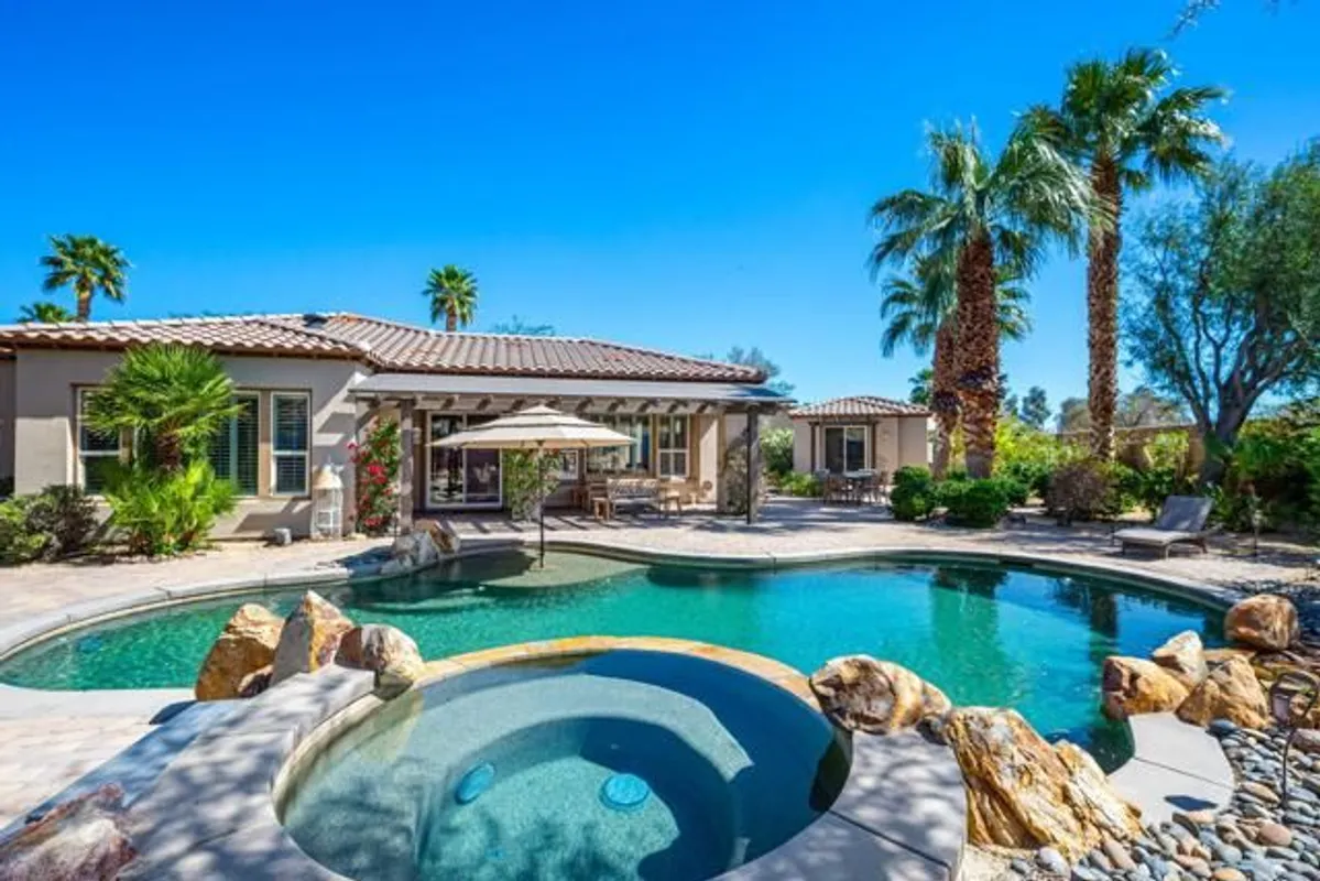 Property Slideshow image 1 of 52 | 81271 jasmine ct, La Quinta, CA, 92253