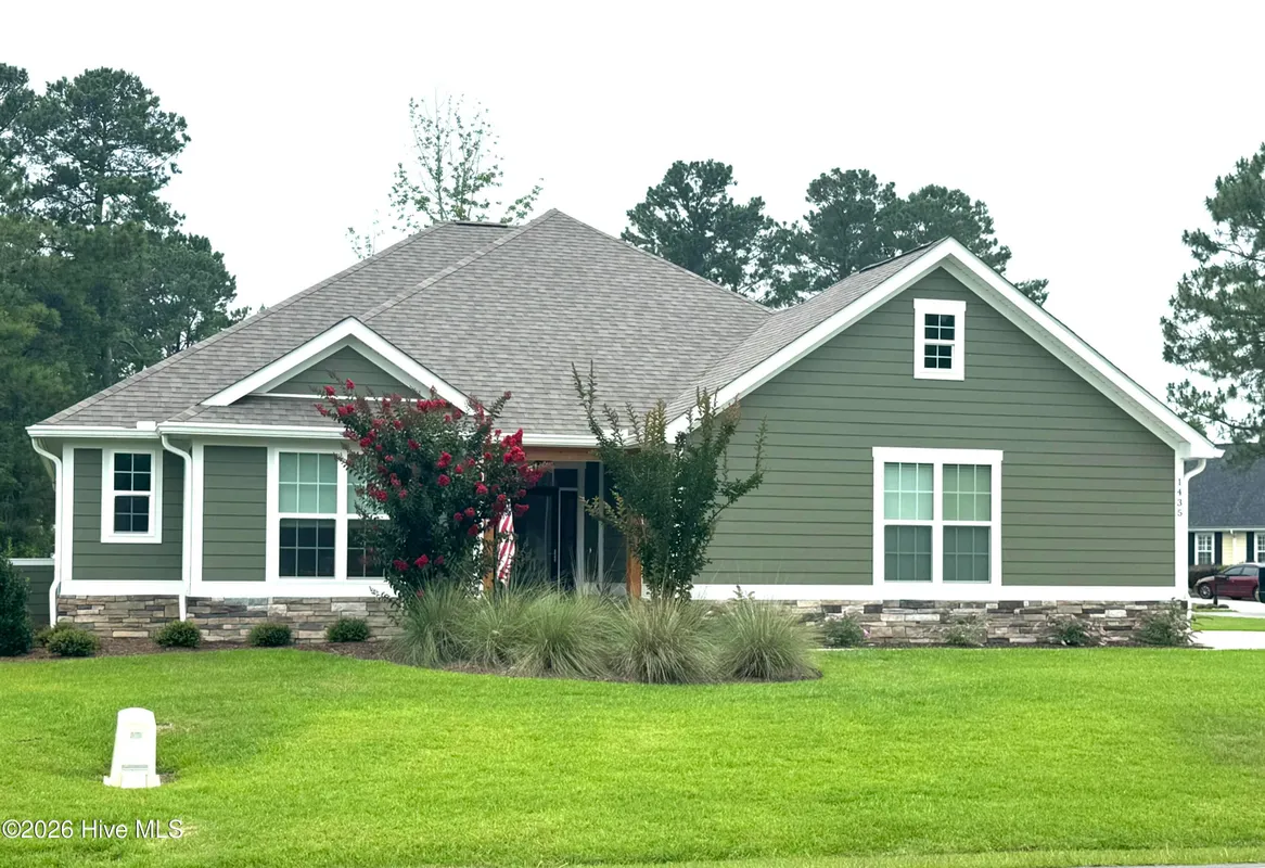 Property Slideshow image 1 of 19 | 1435 n middleton dr, Calabash, NC, 28467