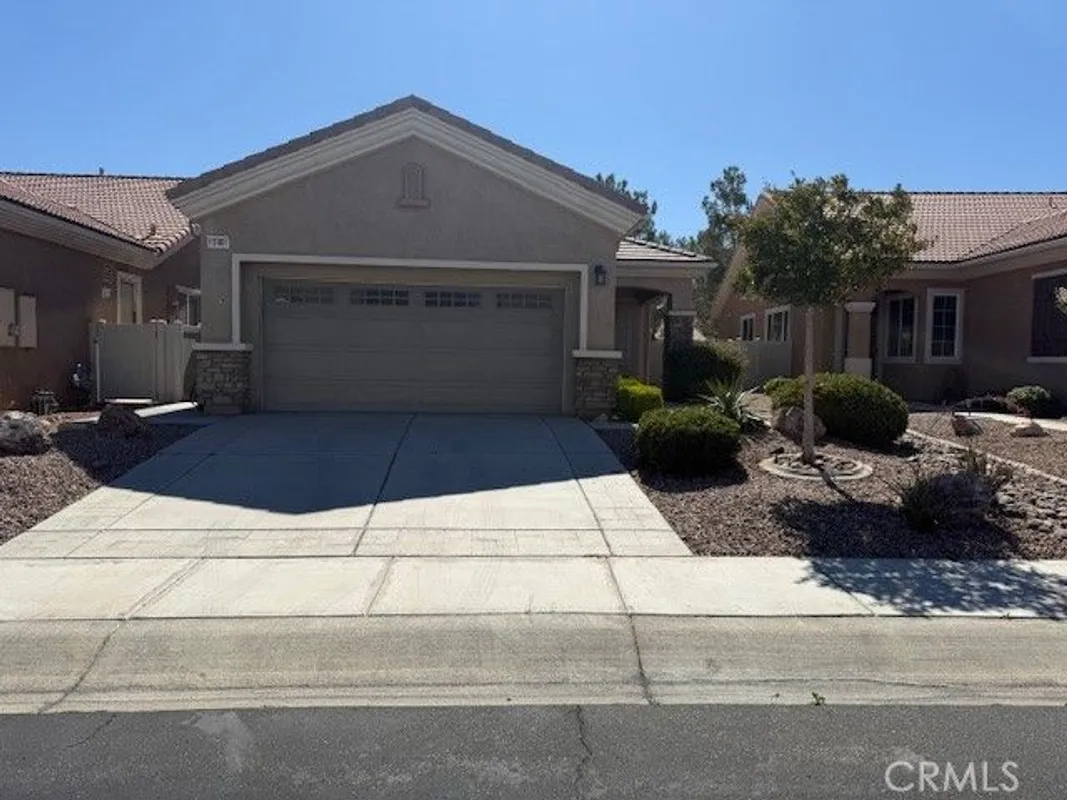 Property Slideshow image 1 of 1 | 10461 bridge hvn, Apple Valley, CA, 92308