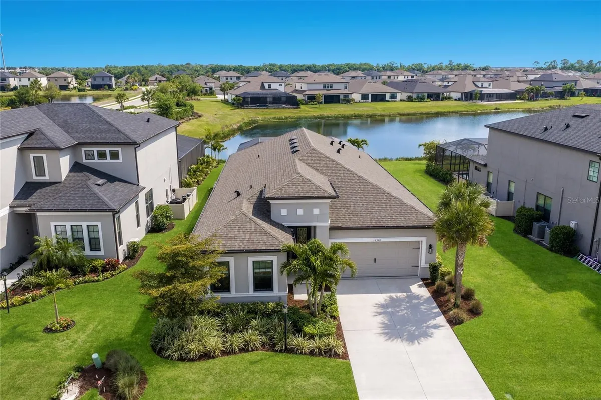 Property Slideshow image 1 of 55 | 16318 culpepper dr, Bradenton, FL, 34211