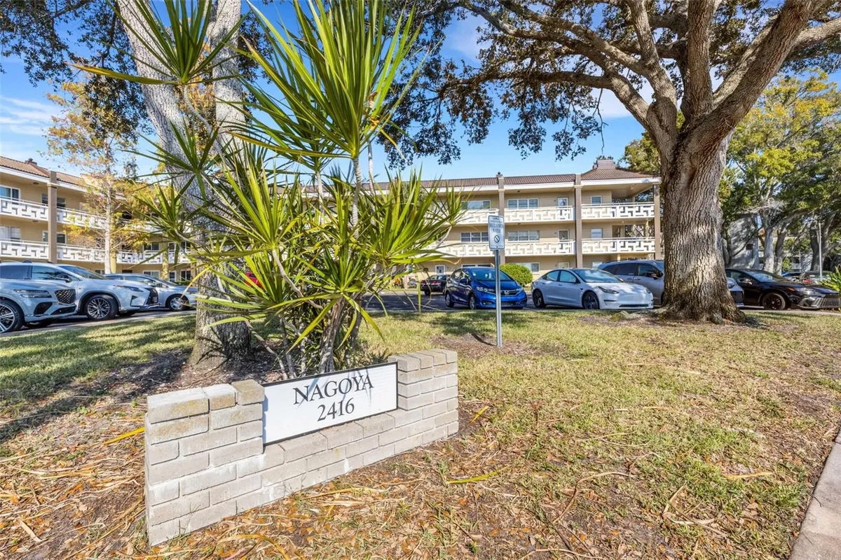 Property Slideshow image 1 of 70 | 2416 world parkway blvd apt 8, Clearwater, FL, 33763
