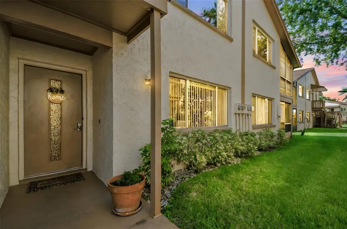 Property Slideshow image 1 of 26 | 4423 pelorus dr b, New Port Richey, FL, 34652